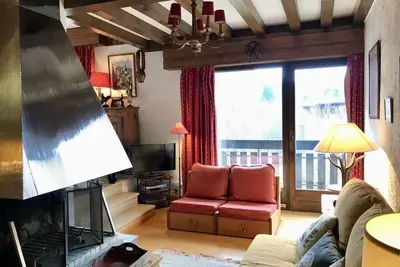 Image de Appartement traditionnel Megevan aux pieds des pistes!
