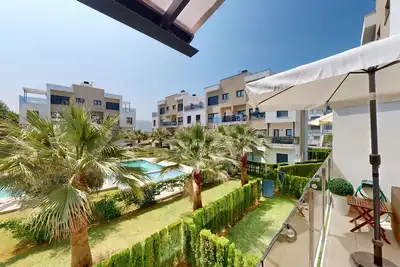 Image de Nobilis by Oliva Nova