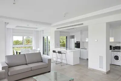 Image de Leafy by On Travel