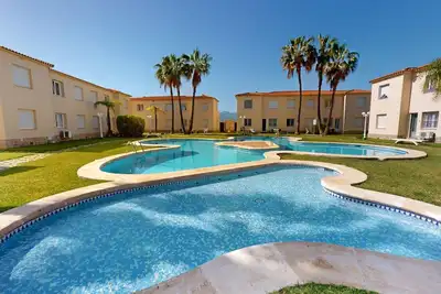 Image de Shirley by On Travel