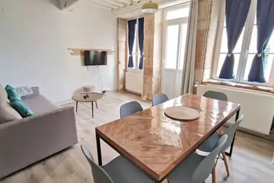 Image de Le Gîte de Varanges : Maison de Ville classée 3*