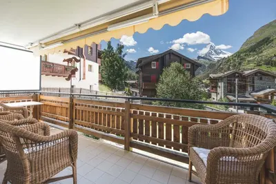 Image de Superb Sunny Apartment in the Heart of Zermatt