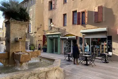 Image de Aux 4 Fontaines - Dreizimmerwohnung Mitten im Historischen Zentrum von Narbonne