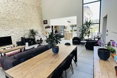 Image de Magnifique mas restauré proche de l’Isle/Sorgue!