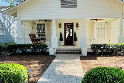 Image de Downtown Farmhouse\n\n
