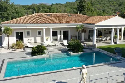 Image de Villa Monte-christo - Propriété D'exception au Coeur de la Cote D'azur