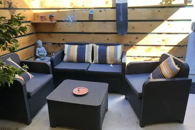 Image de Joli petit Mazet avec terrasse en pleine nature