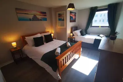 Image de This apartment is a 2 bedroom(s), 2 bathrooms, located in Belfast, Northern Ireland.