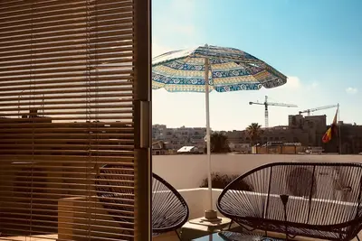 Image de Spacious penthouse centrally located between Sliema, St. Julians and Balluta Bay