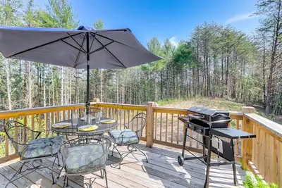 Image de Near Hiking & Fishing: Reliance Home w/ Fire Pit!