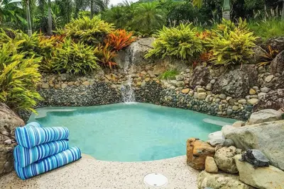 Image de Ullasa | Cozy Trailer w Generator/Pool in Aibonito