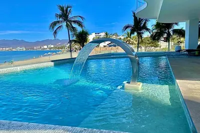 Image de Luxury apartment in golden zone Bucerias