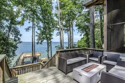 Image de Casa del Lago Lake Livingston ~ Boathouse w/Kayaks, Rope Swing, Lake Mat & more!