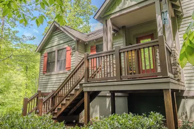 Image de 142 Allspice Court at Bear Lake Reserve