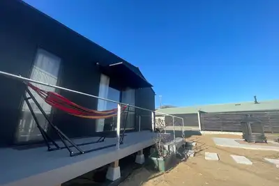 Image de Minimal quad Ran 4 person building / Sambugun Chiba