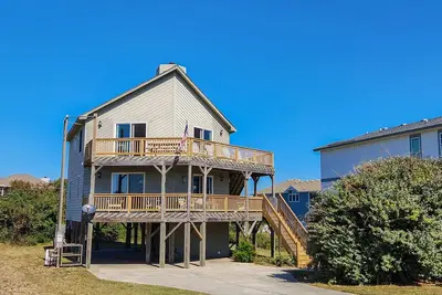 Image de Robin's Roost - 4 Bed, 3 Bath dog friendly home with hot tub in Duck, Nc