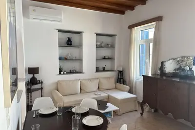 Image de Tinos - House - Sleeps 5 - Pet Friendly - Parking