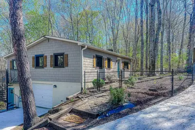 Image de Lakeside Haven: Ideal Getaway on Douglas Lake w/ free attraction tickets