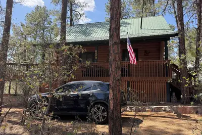 Image de Cool Western Cabin & A Short Walk Whiskey Row