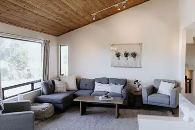 Image de Manzanita Modern Beach Home