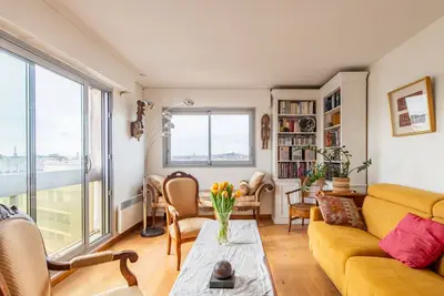 Image de Bel appartement avec vue panoramique sur Paris