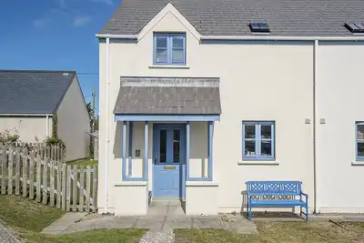 Image de 10 Green Meadow Close, holiday property Marloes, Sleeps 4, 3 bedrooms, bathrooms