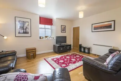 Image de 2 Coastal View, Holiday Home Llanunwas, Solva, Sleeps 2, 1 bedrooms, bathrooms