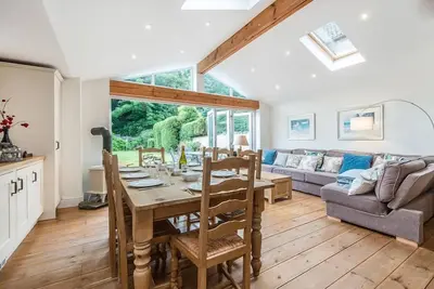 Image de 3 The Glen, holiday property Saundersfoot, Sleeps 8, 4 bedrooms, bathrooms