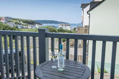 Image de 67 Puffin Way, Holiday Home Broad Haven, Sleeps 6, 3 bedrooms, bathrooms