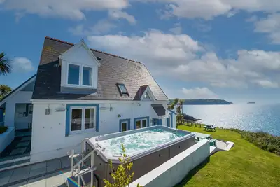 Image de Atlantic Sunset, Holiday Home Little Haven, Sleeps 12, 6 bedrooms, bathrooms