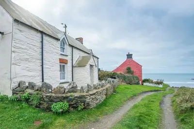 Image de Banc Farm, Holiday Cottage Abereiddy, Sleeps 4, 2 bedrooms, bathrooms