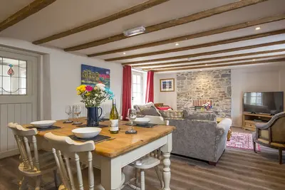 Image de Carew Cottage, Holiday Cottage Carew, Sleeps 4, 2 bedrooms, bathrooms
