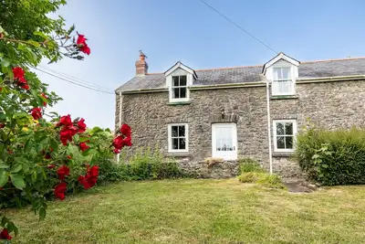 Image de Castle View, Holiday Cottage Carew Newton, Sleeps 4, 2 bedrooms, bathrooms