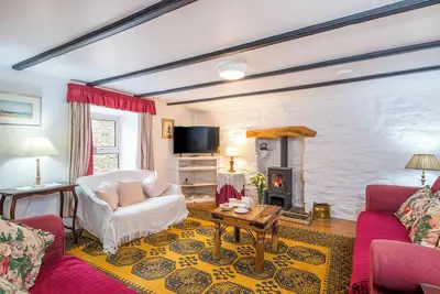 Image de Cilhendre, Holiday Cottage Newport, Sleeps 8, 4 bedrooms, bathrooms