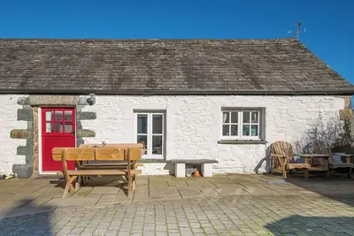 Image de Crab Cottage, Holiday Cottage Aberfforest Beach, Newport, Sleeps 6, 3 bedrooms, bathrooms