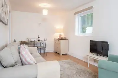 Image de Daisy Cottage, Holiday Cottage Llanfallteg, Near Narberth, Sleeps 4, 2 bedrooms, bathrooms