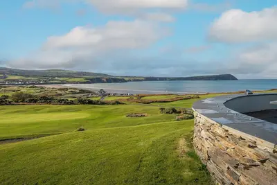Image de James Braid Suite, Holiday Home Newport Sands, Sleeps 4, 2 bedrooms, bathrooms