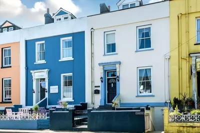 Image de Lantern House, Holiday Home Tenby, Sleeps 8, 4 bedrooms, bathrooms