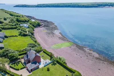 Image de Musselwick House, holiday property St Ishmaels, Near Dale, Sleeps 8, 4 bedrooms, bathrooms