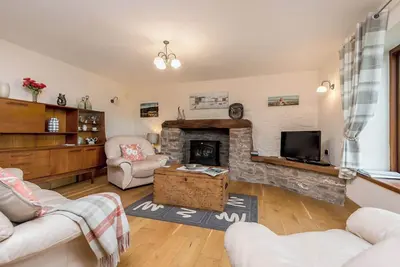 Image de Ploughmans Cottage, Holiday Cottage Nr St Brides, Sleeps 5, 2 bedrooms, bathrooms