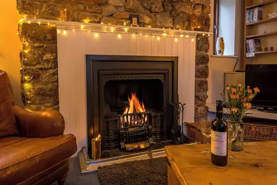 Image de Swiss Cottage, Holiday Cottage Tenby, Sleeps 4, 2 bedrooms, bathrooms