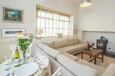 Image de The Old Butchers Shop, Holiday Cottage Little Haven, Sleeps 2, 1 bedrooms, bathrooms