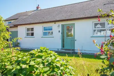 Image de Ty Bychan, Holiday Home Dinas, Sleeps 4, 2 bedrooms, bathrooms