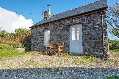 Image de Ty Lucy, Holiday Cottage Trelerw, Nr St Davids, Sleeps 4, 3 bedrooms, bathrooms