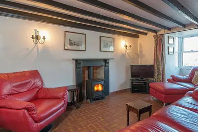 Image de Ty y Mor, Holiday Cottage Newport, Sleeps 6, 3 bedrooms, bathrooms