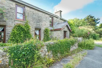 Image de Williamston Farmhouse, Holiday Property Nr Broad Haven, Sleeps 6, 4 bedrooms, bathrooms