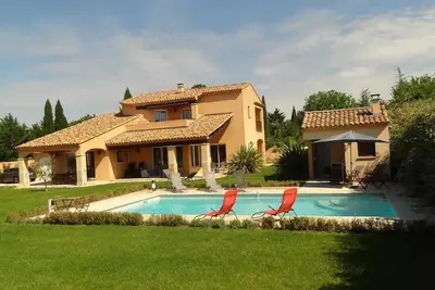 Image de Homerez - Villa élégante à Cavaillon + Piscine privée