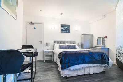 Appartement-Douche-Studio Apartment
