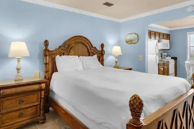 Image de Condo w/ 1Br/1Ba, Public beach access + Free Tickets: WonderWorks & More!