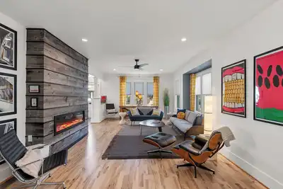 Image de Beachside, Chefs Kitchen, High-End Everything